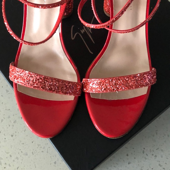 Giuseppe Zanotti Red Glitter Heels - Picture 5 of 14